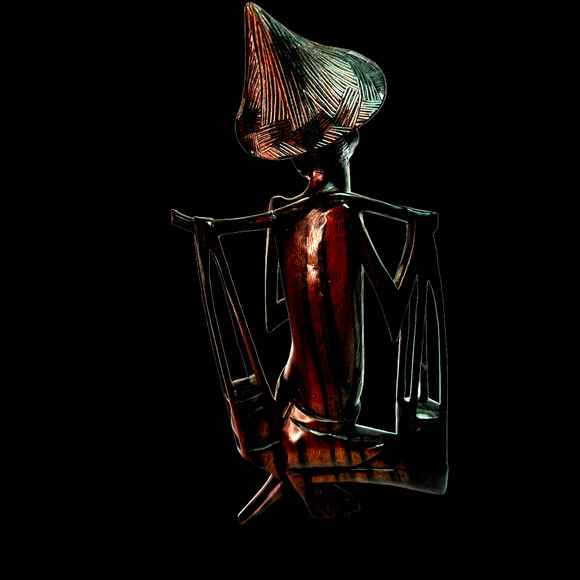 Vintage Wooden Asian Fisherman Hand Carved - Picture 2 of 6